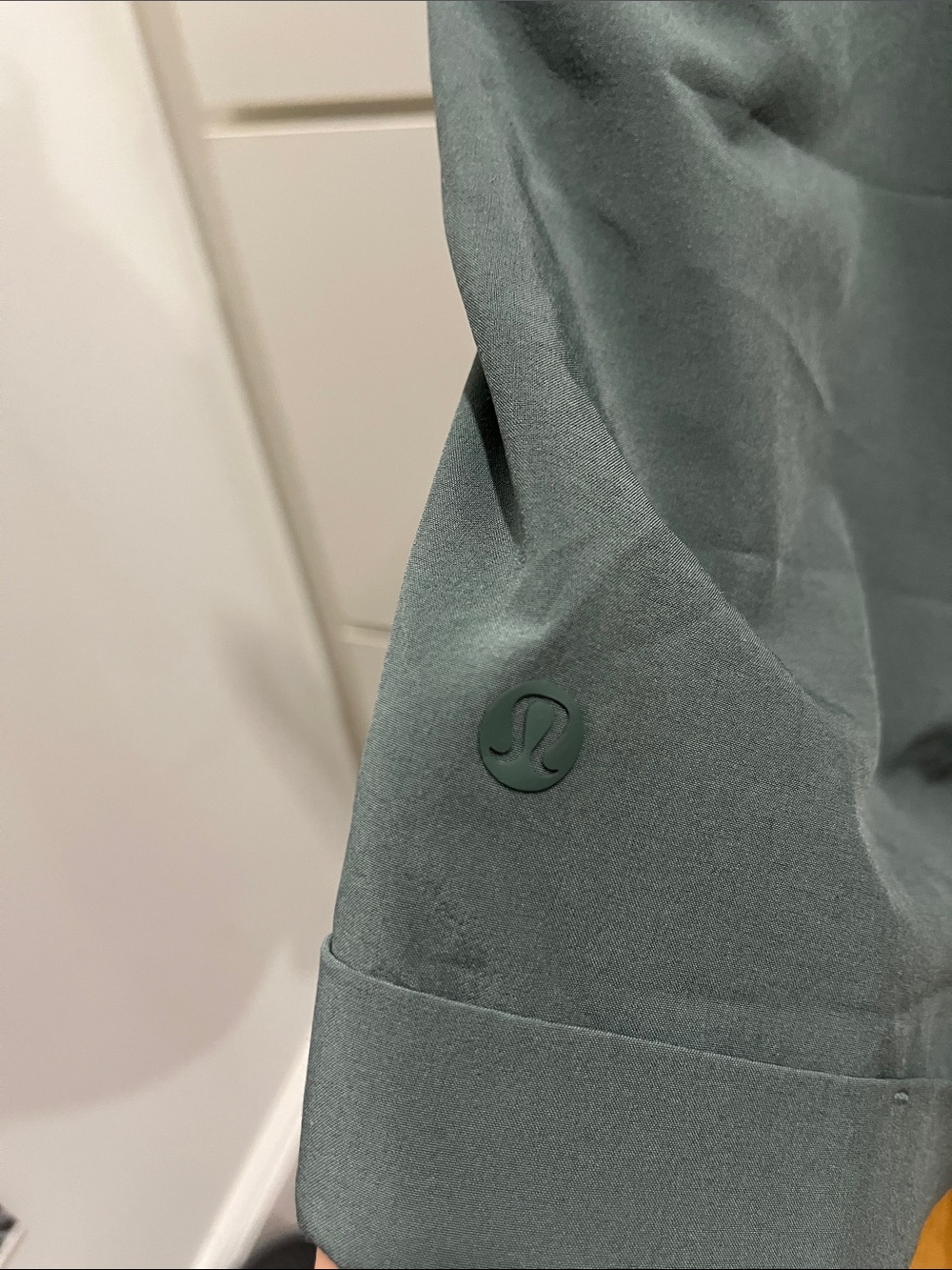 LuluLemon Light Sage Green Drawstring athletic Shorts with pockets - Picture 3 of 3